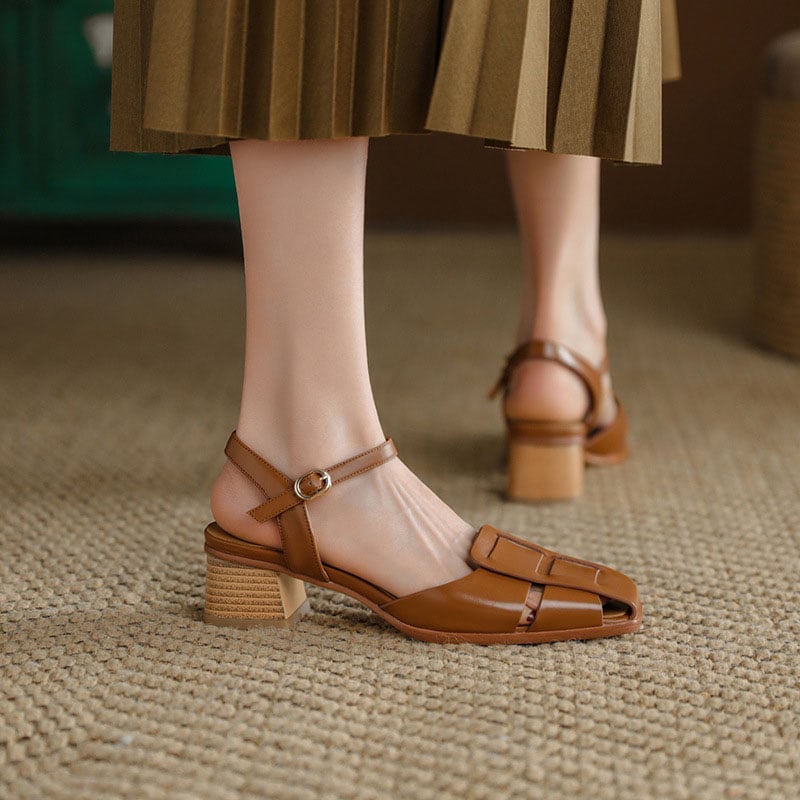 ZARA – Sandales orthopédiques à talon carré
