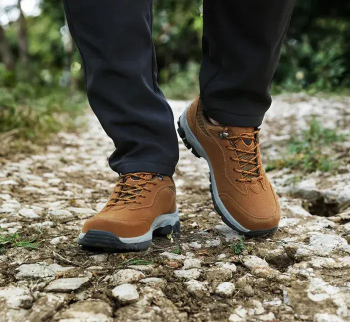 ARDEN – Chaussures de randonnée orthopédiques | Confort & liberté en plein air