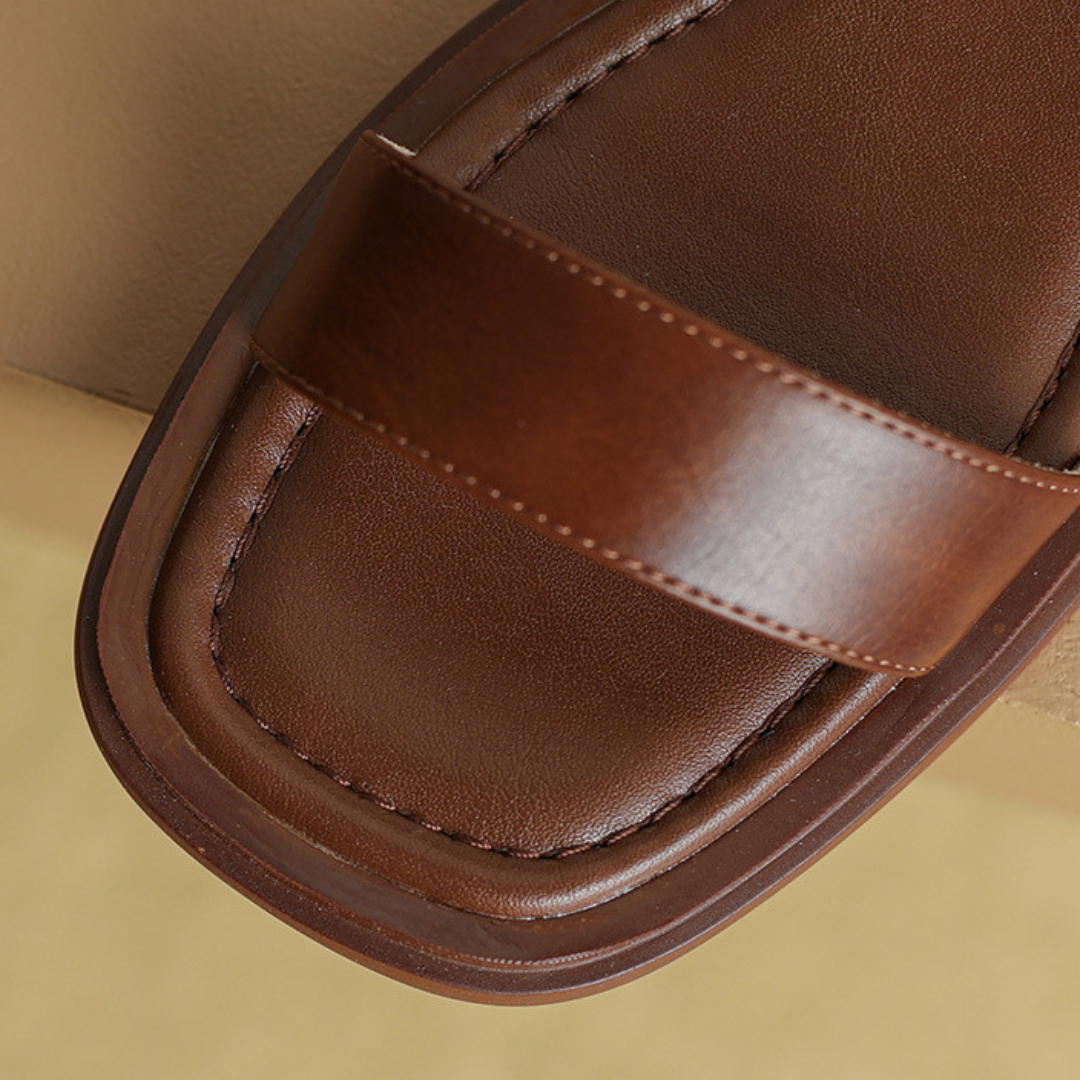 LIVA – Talons orthopédiques pour un confort exceptionnel