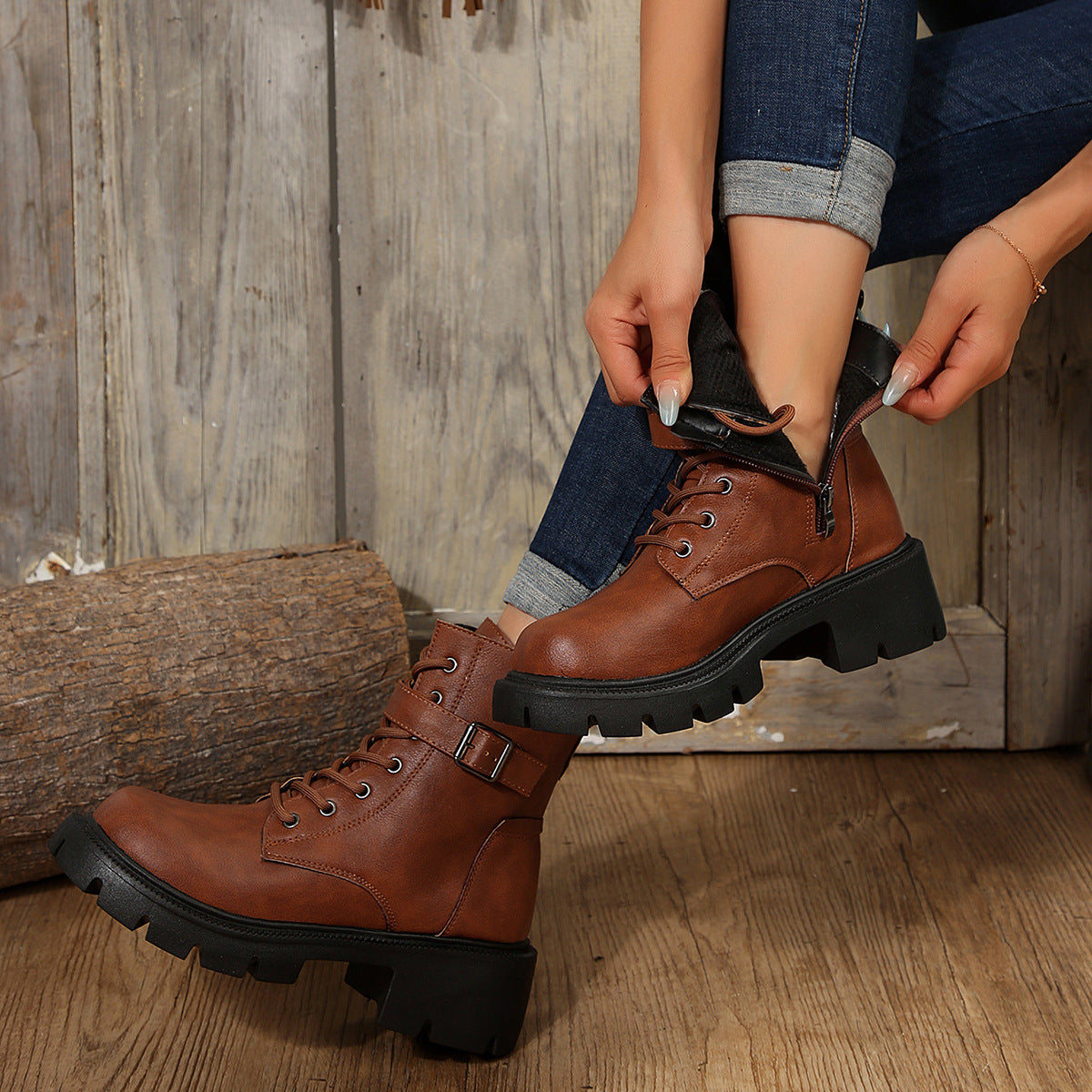 ZARA – Bottes orthopédiques à talon épais pour femmes
