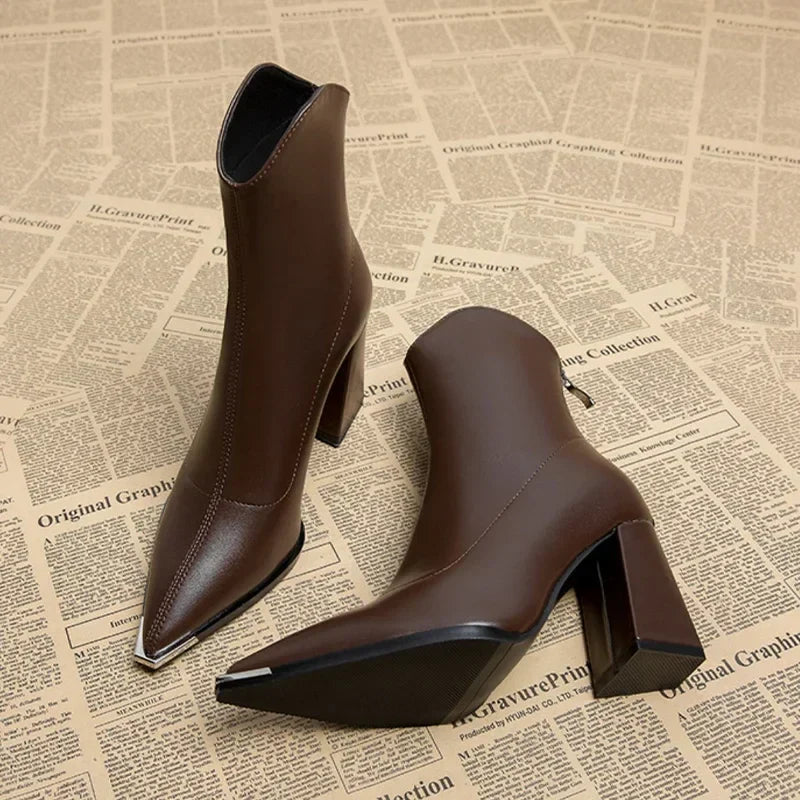 ZARA – Bottes orthopédiques à talons hauts