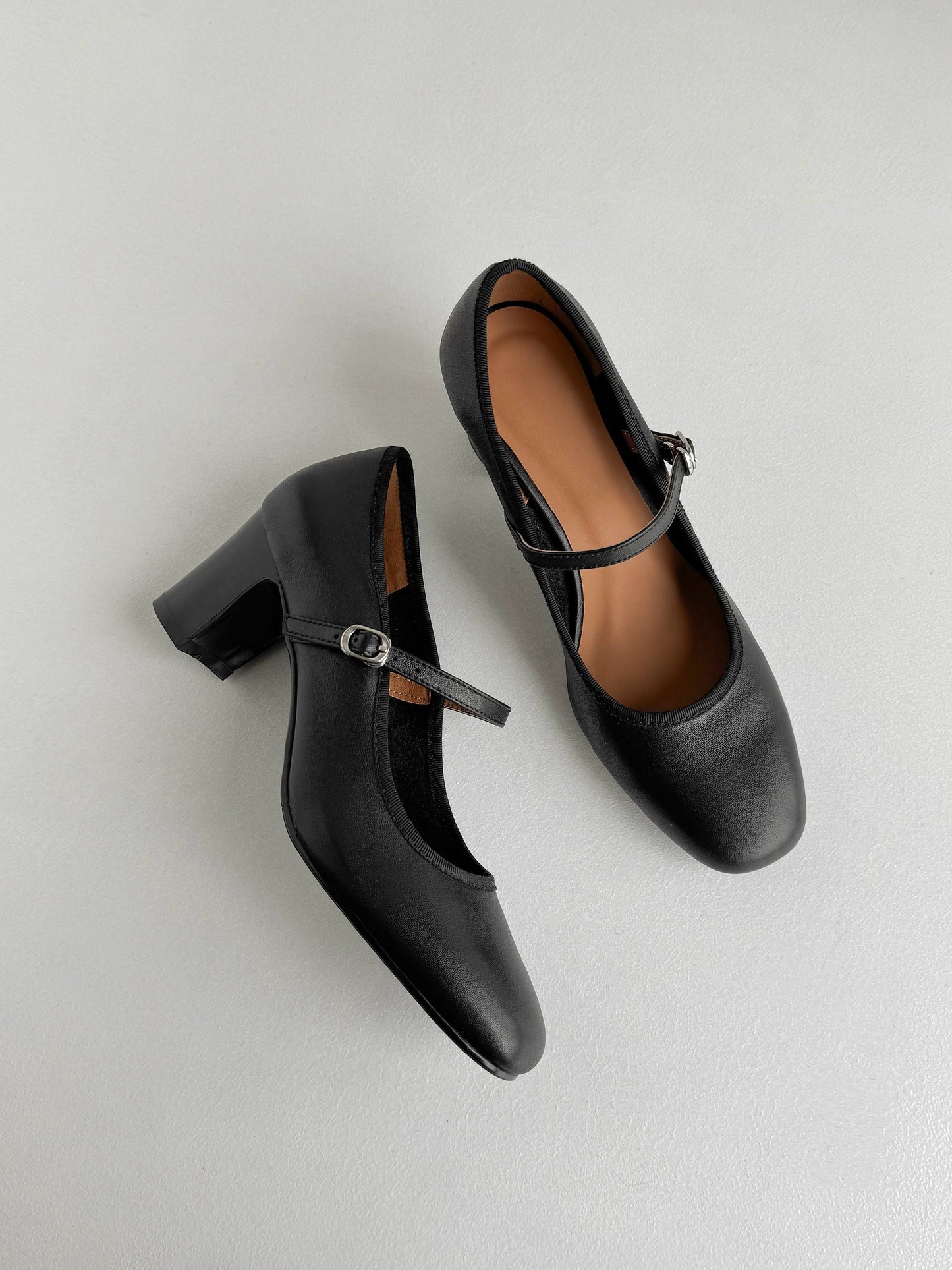 ZENA – Chaussures orthopédiques en cuir végétalien