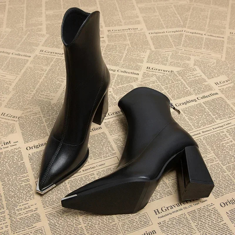 ZARA – Bottes orthopédiques à talons hauts