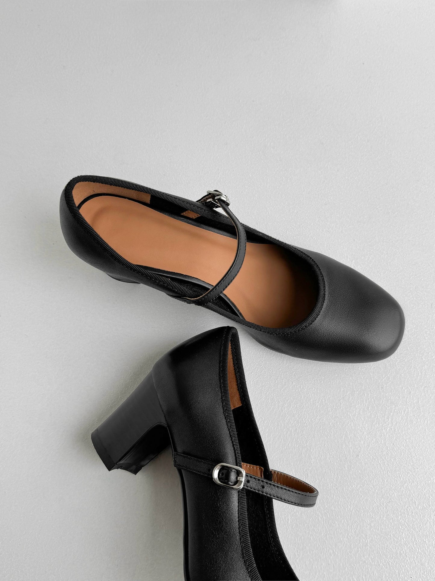 ZENA – Chaussures orthopédiques en cuir végétalien