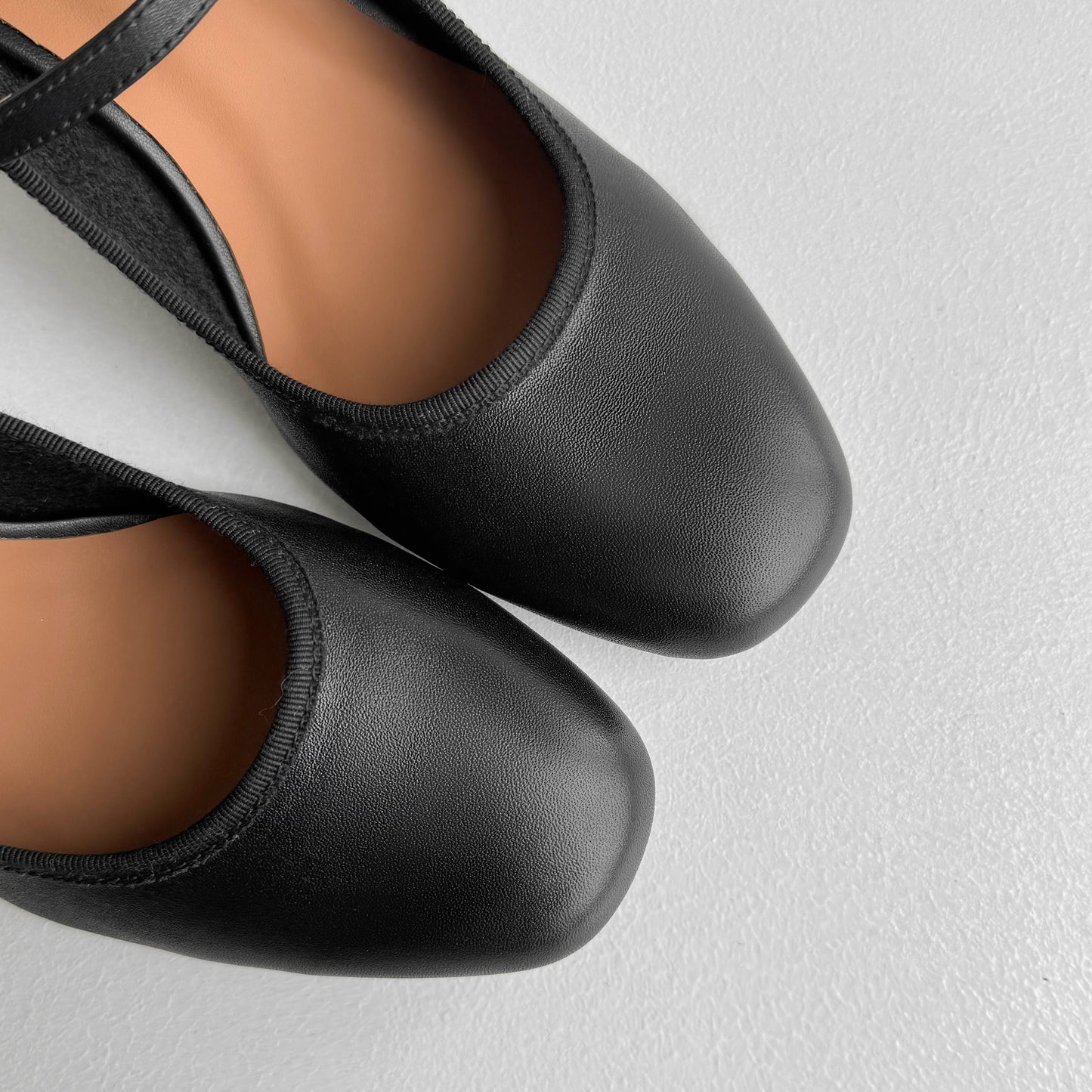 ZENA – Chaussures orthopédiques en cuir végétalien