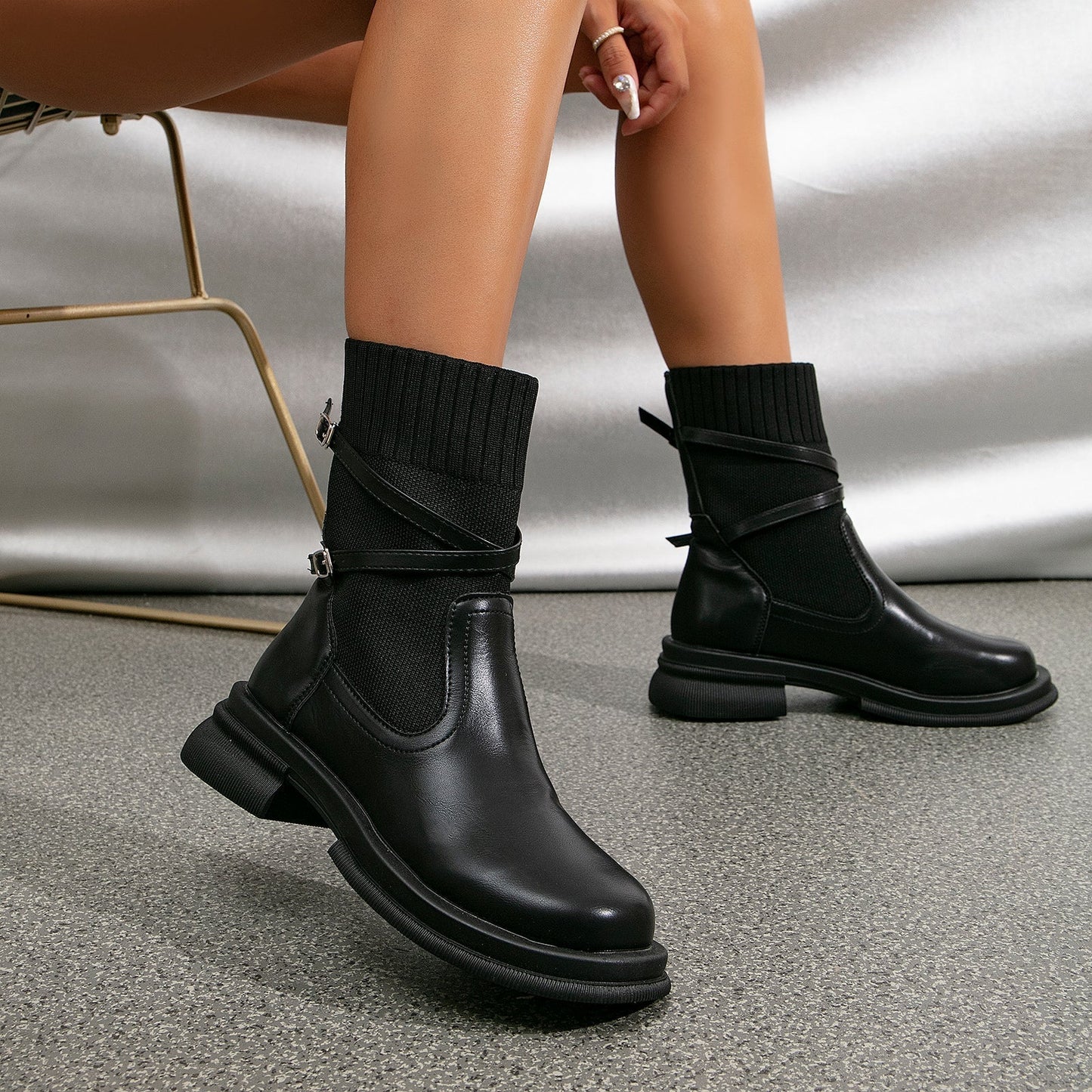 LYRA – Bottines orthopédiques à lanières