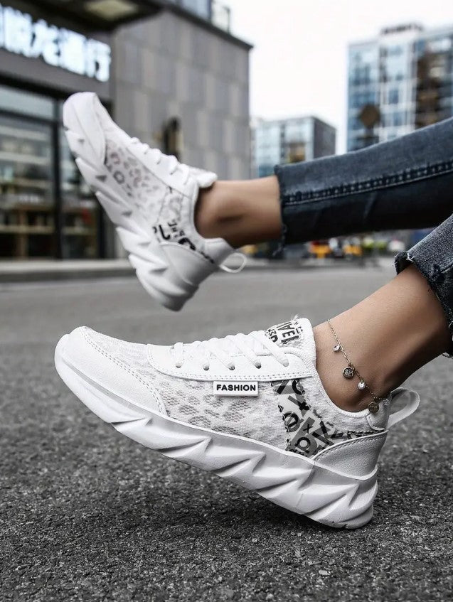 NOVA – Chaussures orthopédiques confortables pour femmes