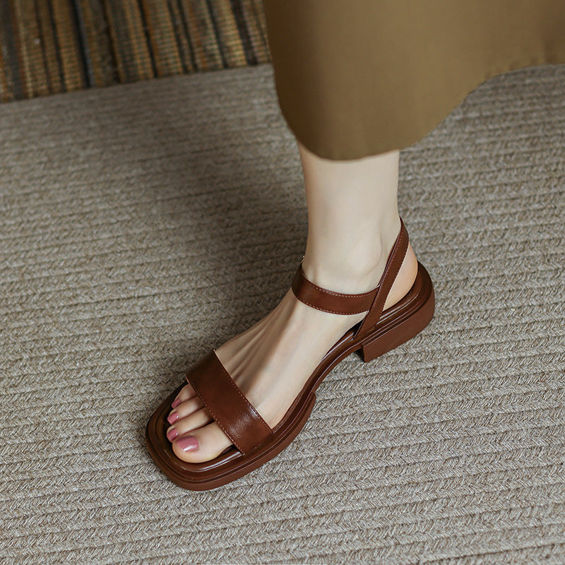 LIVA – Talons orthopédiques pour un confort exceptionnel