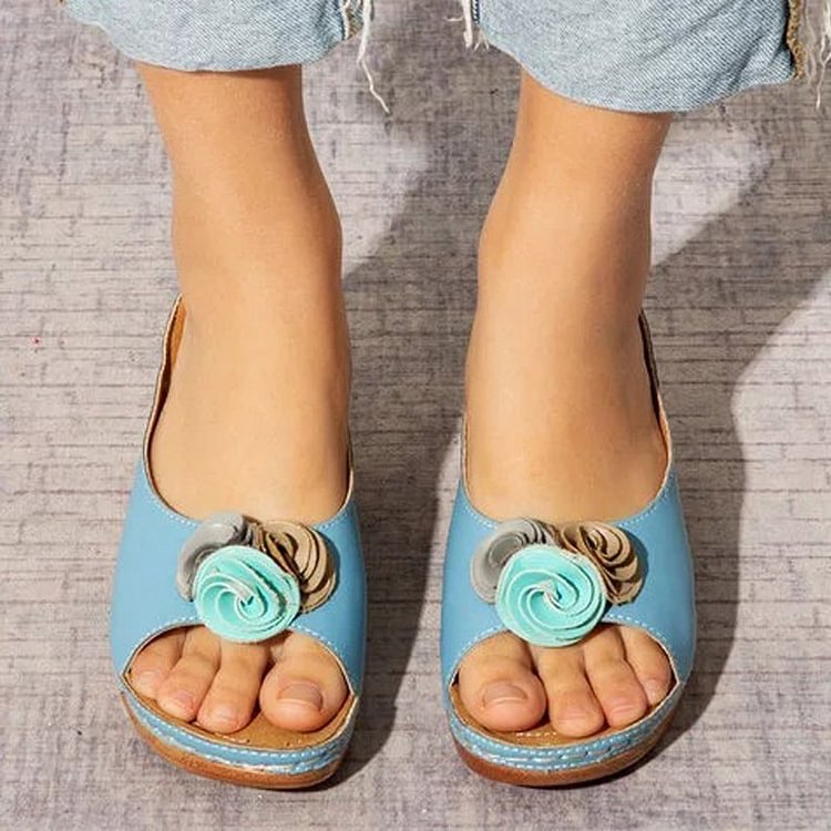 ZARA – Sandales orthopédiques à fleurs