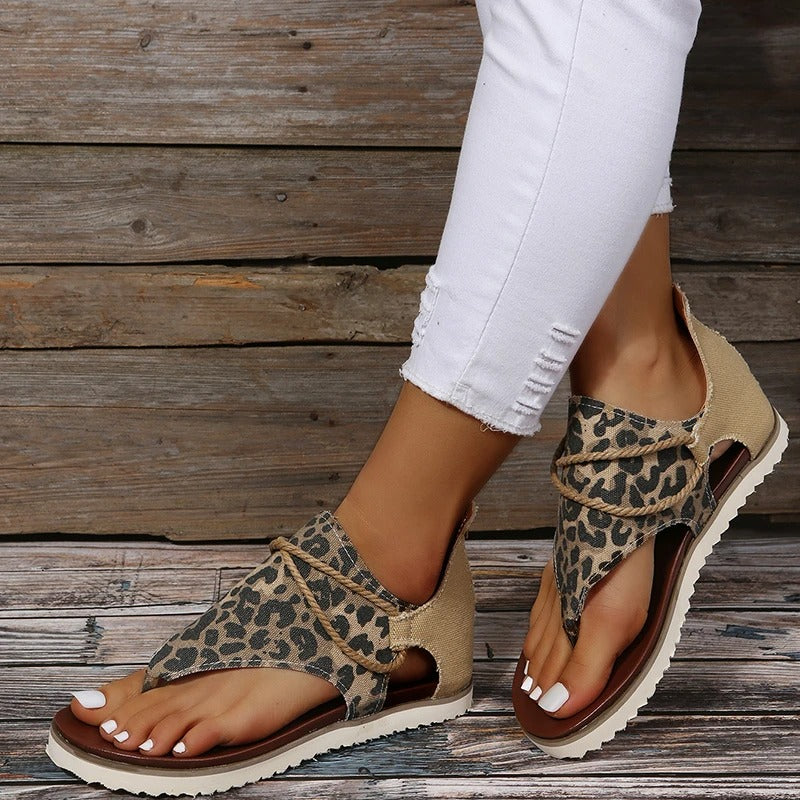 ZARA – Sandales orthopédiques imprimées