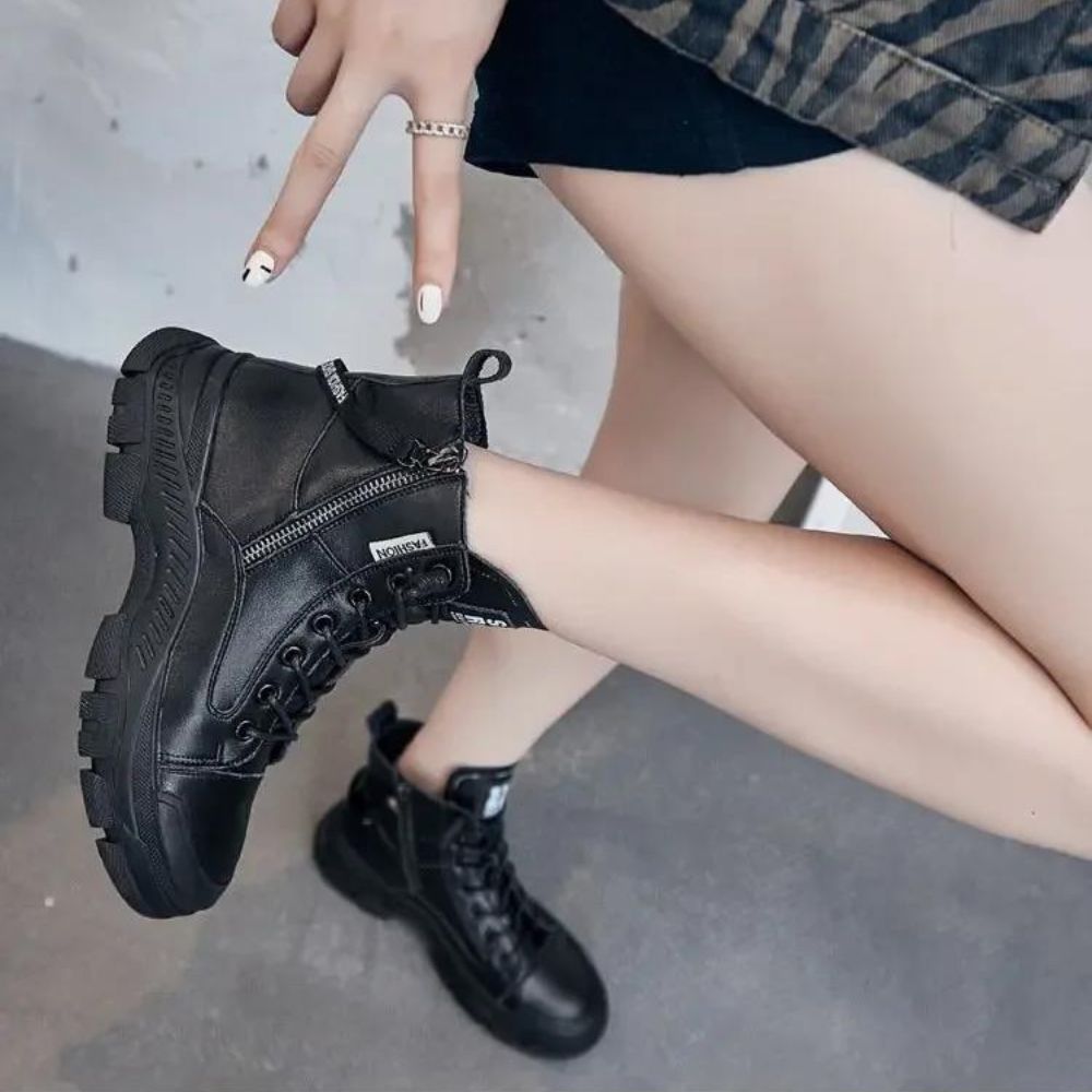 ZARA – Baskets orthopédiques élégantes