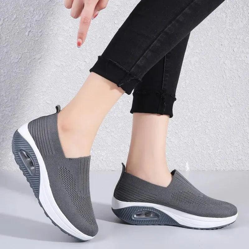 CÉLINE – Chaussons orthopédiques d’intérieur | Bien-être et confort prolongé 
