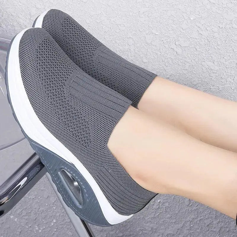 CÉLINE – Chaussons orthopédiques d’intérieur | Bien-être et confort prolongé 