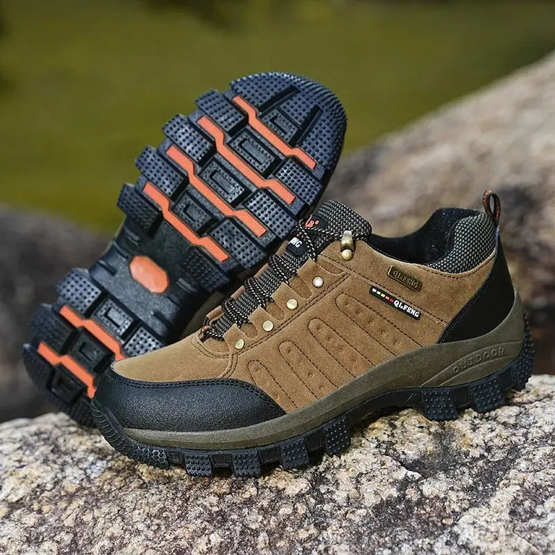 GUSTAVE – Bottes orthopédiques en cuir pour hommes | Confort et résistance tout-terrain 