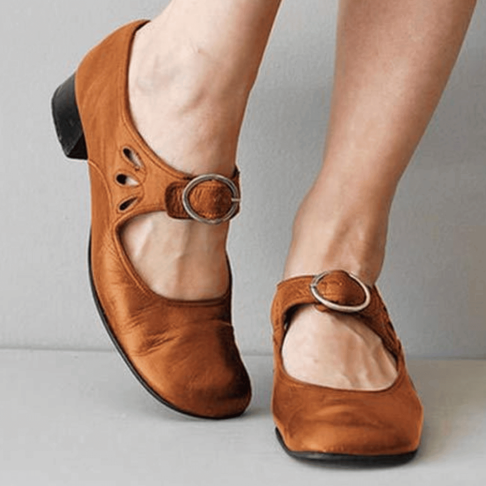 VYRA – Chaussures orthopédiques en cuir uniques