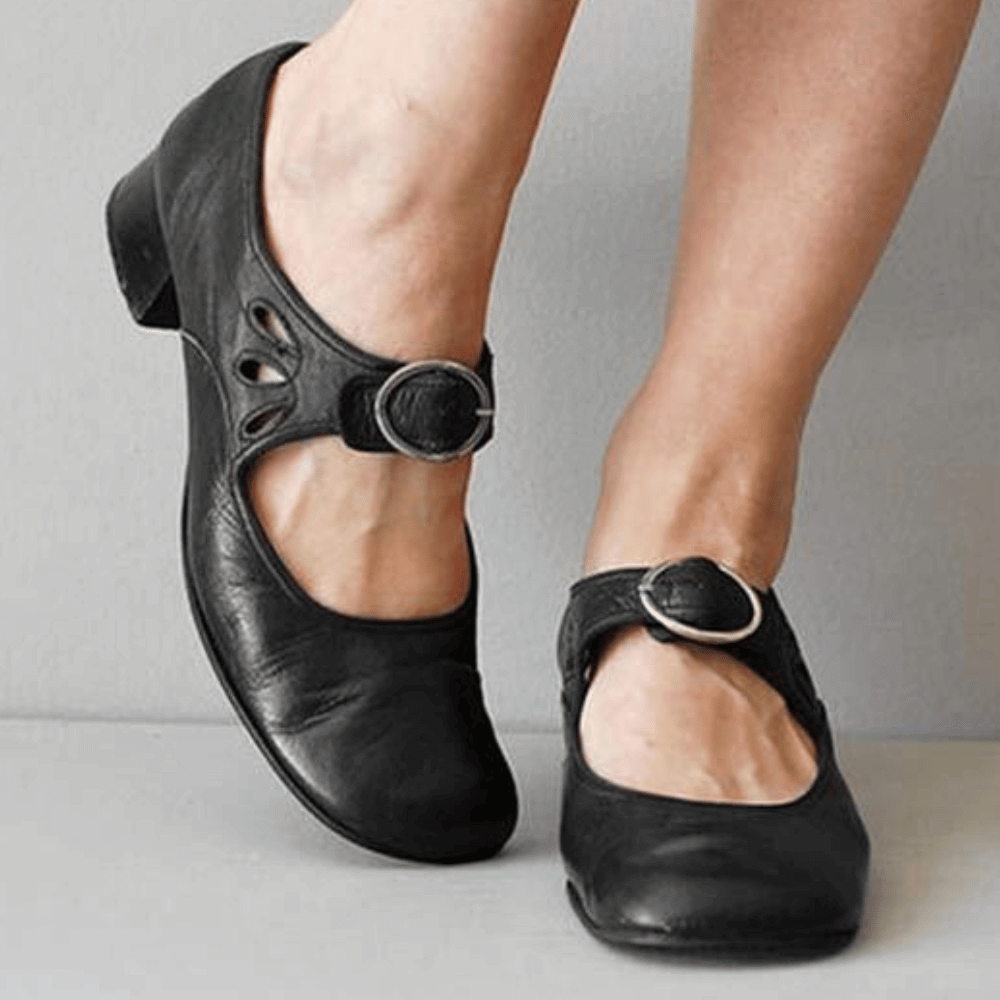 VYRA – Chaussures orthopédiques en cuir uniques