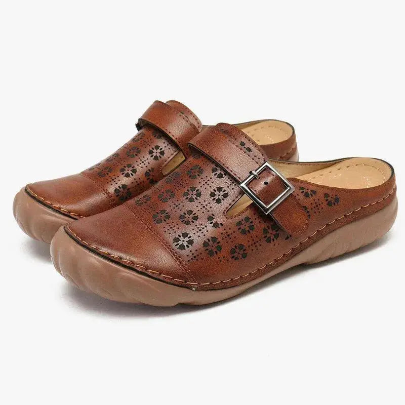 PU Leather Women Slippers Round Toe Summer Hollow Outdoor Flat Shoes Casual Leather Buckle Loafers Shoes Women Sandals WSH4459 