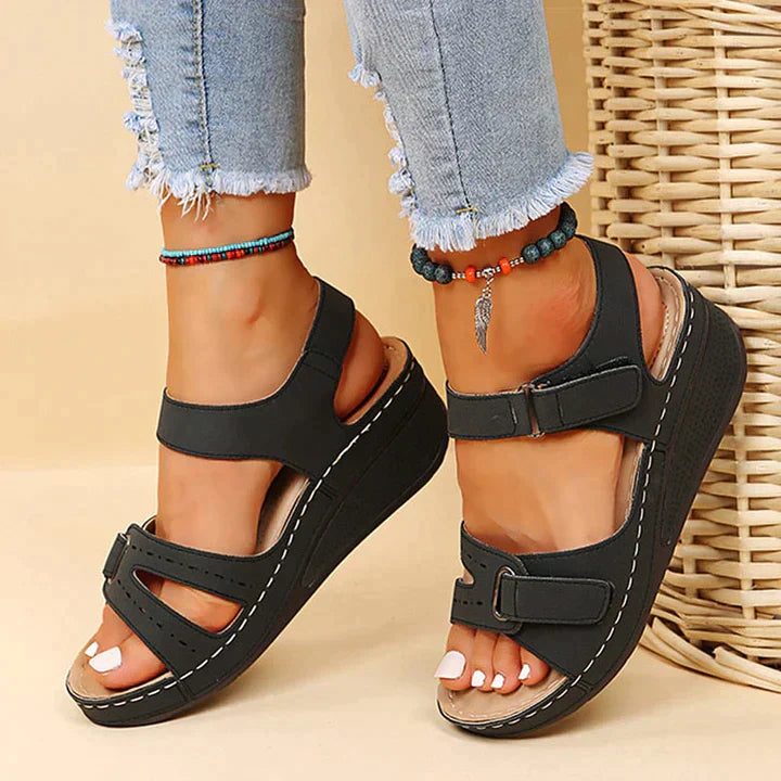 ZARA – Sandales orthopédiques confortables à talon compensé