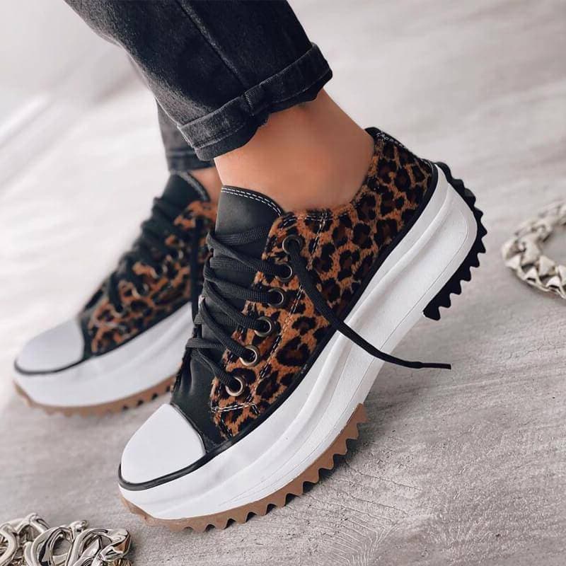 TOVA – Chaussures orthopédiques de levage