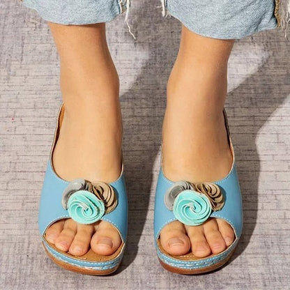 ZARA – Sandales orthopédiques à fleurs