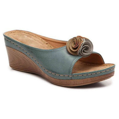 ZARA – Sandales orthopédiques à fleurs